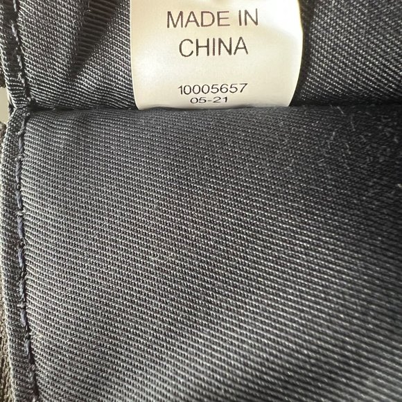 Tory Burch Robinson Saffiano Leather Lanyard Wallet Card Case Accessory Black - Picture 10 of 10